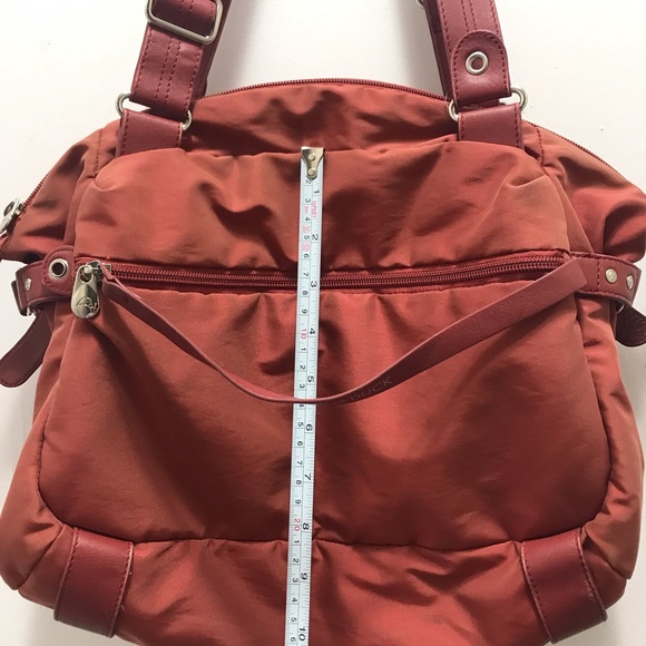 Mandarins Duck travel bag (orangy red) - Picture 12 of 13